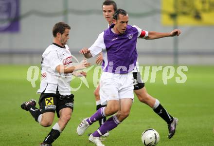 Fussball. Regionalliga. Austria Klagenfurt gegen Gleinstaetten. Christian Prawda (Austria Klagenfurt), Hutter Kevin  (Gleinstaetten). Klagenfurt, 28.8.2010.
Foto: Kuess

---
pressefotos, pressefotografie, kuess, qs, qspictures, sport, bild, bilder, bilddatenbank