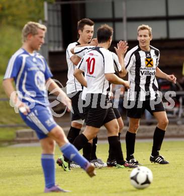 Fussball. Unterliga Ost. Magdalener SC gegen SV Union Raiba Ruden. Torjubel (Magdalen). Magdalen, 29.8.2010
Foto: Kuess
---
pressefotos, pressefotografie, kuess, qs, qspictures, sport, bild, bilder, bilddatenbank