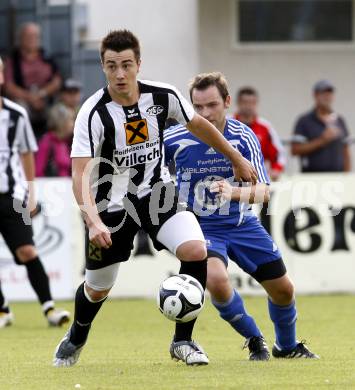 Fussball. Unterliga Ost. Magdalener SC gegen SV Union Raiba Ruden. Cavkic Dino (Magdalen), Janesch Reinhard (Ruden). Magdalen, 29.8.2010
Foto: Kuess
---
pressefotos, pressefotografie, kuess, qs, qspictures, sport, bild, bilder, bilddatenbank