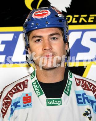 Eishockey. Bundesliga. VSV. Mannschaftsfoto. Jonathan Ferland. Villach, 31.8.2010.
Foto: Kuess
---
pressefotos, pressefotografie, kuess, qs, qspictures, sport, bild, bilder, bilddatenbank