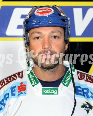 Eishockey. Bundesliga. VSV. Mannschaftsfoto. Gerhard Unterluggauer. Villach, 31.8.2010.
Foto: Kuess
---
pressefotos, pressefotografie, kuess, qs, qspictures, sport, bild, bilder, bilddatenbank