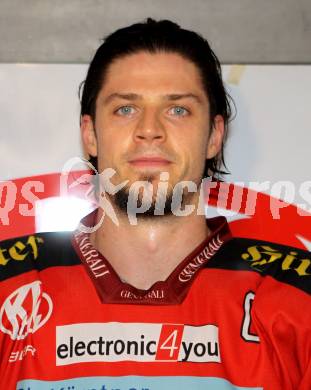 Eishockey Bundesliga. KAC. Brandner Christoph. Klagenfurt, 2.9.2010.
Foto: Kuess
---
pressefotos, pressefotografie, kuess, qs, qspictures, sport, bild, bilder, bilddatenbank