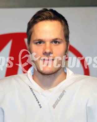 Eishockey Bundesliga. KAC. Geier Stephan. Klagenfurt, 2.9.2010.
Foto: Kuess
---
pressefotos, pressefotografie, kuess, qs, qspictures, sport, bild, bilder, bilddatenbank