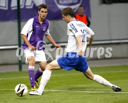 Fussball. Regionalliga. Austria Klagenfurt gegen FC Blau-Weiss Linz.  Orgonyi Jakob (Austria Klagenfurt), Koll Ernst (Linz). Klagenfurt, 3.9.2010.
Foto: Kuess

---
pressefotos, pressefotografie, kuess, qs, qspictures, sport, bild, bilder, bilddatenbank