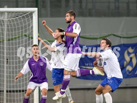 Fussball. Regionalliga. Austria Klagenfurt gegen FC Blau-Weiss Linz.  Orgonyi Jakob, Oliver Pusztai, (Austria Klagenfurt), Hamdemir Ali, Knabel Torsten (Linz). Klagenfurt, 3.9.2010.
Foto: Kuess

---
pressefotos, pressefotografie, kuess, qs, qspictures, sport, bild, bilder, bilddatenbank