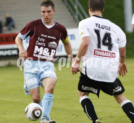 Fussball Regionalliga. SV Feldkirchen gegen SVU Tondach Gleinstaetten. Mathias Regal (Feldkirchen). Feldkirchen, am 4.9.2010.
Foto: Kuess
---
pressefotos, pressefotografie, kuess, qs, qspictures, sport, bild, bilder, bilddatenbank