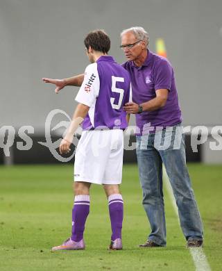 Fussball. Regionalliga. Austria Klagenfurt gegen FC Blau-Weiss Linz.  Helmut Koenig, Trainer Walter Schoppitsch (Austria Klagenfurt). Klagenfurt, 3.9.2010.
Foto: Kuess

---
pressefotos, pressefotografie, kuess, qs, qspictures, sport, bild, bilder, bilddatenbank