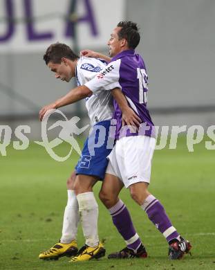 Fussball. Regionalliga. Austria Klagenfurt gegen FC Blau-Weiss Linz.  Matthias Dollinger (Austria Klagenfurt), Nikolov Svetozar Stoyanov (Linz). Klagenfurt, 3.9.2010.
Foto: Kuess

---
pressefotos, pressefotografie, kuess, qs, qspictures, sport, bild, bilder, bilddatenbank