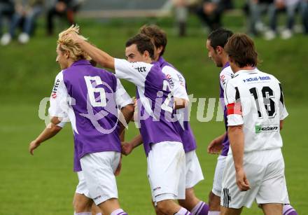 Fussball. KFV Cup. SV Ludmannsdorf gegen SK Austria Klagenfurt. torjubel (Klagenfurt). Ludmannsdorf, 7.9.2010.
Foto: Kuess
---
pressefotos, pressefotografie, kuess, qs, qspictures, sport, bild, bilder, bilddatenbank