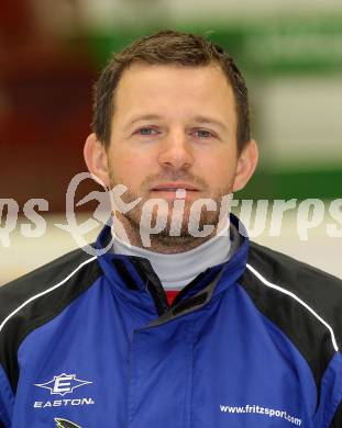 Eishockey Bundesliga. VSV. Mannschaftsfototermin. Markus Kerschbaumer. Villach, 8.9.2010.
Foto: Kuess
---
pressefotos, pressefotografie, kuess, qs, qspictures, sport, bild, bilder, bilddatenbank