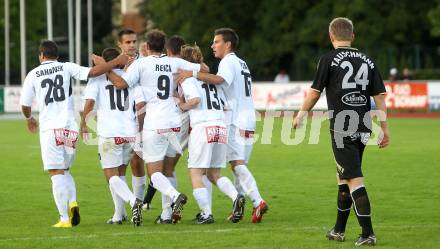 Fussball. Erste Liga. RZ Pellets WAC/St. Andrae gegen TSV Sparkasse Hartberg. Torjubel WAC. Wolfsberg, 10.9.2010. 
Foto: Kuess

---
pressefotos, pressefotografie, kuess, qs, qspictures, sport, bild, bilder, bilddatenbank