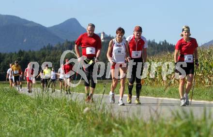 Nordic Walking Worldchampionships 2010. Weltmeisterschaft. Klopeiner See, Suedkaernten, Petzen. Teilnehmerfeld. St. Michael ob Bleiburg, am 11.9.2010.
Foto: Kuess
---
pressefotos, pressefotografie, kuess, qs, qspictures, sport, bild, bilder, bilddatenbank