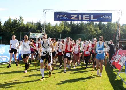 Nordic Walking Worldchampionships 2010. Weltmeisterschaft. Klopeiner See, Suedkaernten, Petzen. Start Cross Country. St. Michael ob Bleiburg, am 11.9.2010.
Foto: Kuess
---
pressefotos, pressefotografie, kuess, qs, qspictures, sport, bild, bilder, bilddatenbank