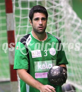 Handball Bundesliga. HCK59 gegen Trofaiach. Josef Sourek (HCK),. Viktring, 11.9.2010.
Foto: Kuess
---
pressefotos, pressefotografie, kuess, qs, qspictures, sport, bild, bilder, bilddatenbank