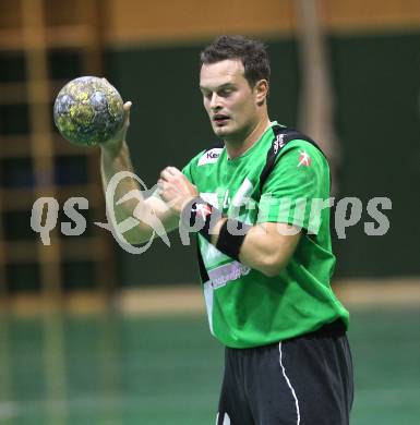 Handball Bundesliga. HCK59 gegen Trofaiach. Patrick Jochum (HCK). Viktring, 11.9.2010.
Foto: Kuess
---
pressefotos, pressefotografie, kuess, qs, qspictures, sport, bild, bilder, bilddatenbank