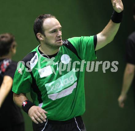 Handball Bundesliga. HCK59 gegen Trofaiach. Gregor Radovic (HCK). Viktring, 11.9.2010.
Foto: Kuess
---
pressefotos, pressefotografie, kuess, qs, qspictures, sport, bild, bilder, bilddatenbank