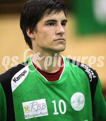 Handball Bundesliga. HCK59 gegen Trofaiach. Paul Wulz (HCK). Viktring, 11.9.2010.
Foto: Kuess
---
pressefotos, pressefotografie, kuess, qs, qspictures, sport, bild, bilder, bilddatenbank