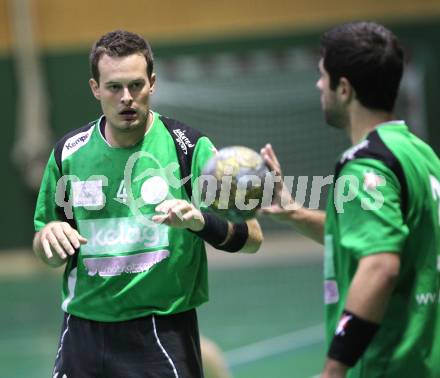 Handball Bundesliga. HCK59 gegen Trofaiach. Patrick Jochum (HCK). Viktring, 11.9.2010.
Foto: Kuess
---
pressefotos, pressefotografie, kuess, qs, qspictures, sport, bild, bilder, bilddatenbank