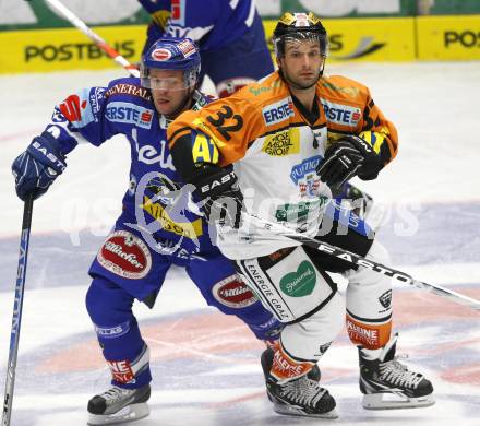 EBEL. Eishockey Bundesliga. VSV gegen Graz 99ers. Roland Kaspitz (VSV), Jean Philippe Pare (Graz). Villach, am 19.9.2010.
Foto: Kuess
---
pressefotos, pressefotografie, kuess, qs, qspictures, sport, bild, bilder, bilddatenbank