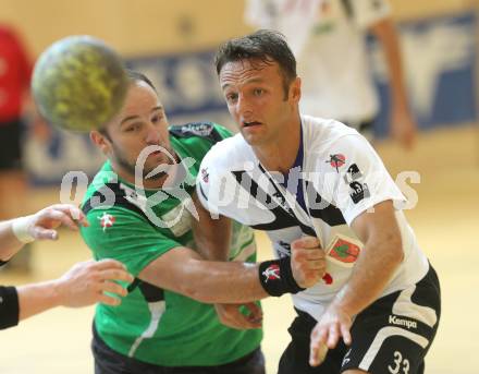 Handball Bundesliga. SC Ferlach gegen HC Kelag Kaernten. Dino Poje (Ferlach), Gregor Radovic (HCK). Ferlach, 18.9.2010.
Foto: Kuess
---
pressefotos, pressefotografie, kuess, qs, qspictures, sport, bild, bilder, bilddatenbank