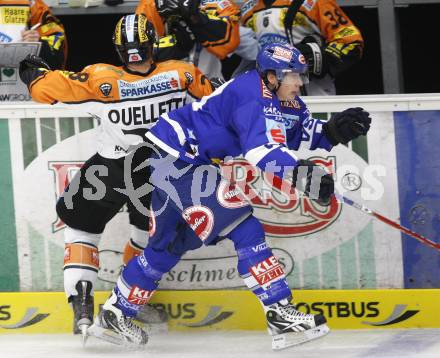 EBEL. Eishockey Bundesliga. VSV gegen Graz 99ers. Michael Raffl (VSV), Michael Ouellette (Graz). Villach, am 19.9.2010.
Foto: Kuess
---
pressefotos, pressefotografie, kuess, qs, qspictures, sport, bild, bilder, bilddatenbank