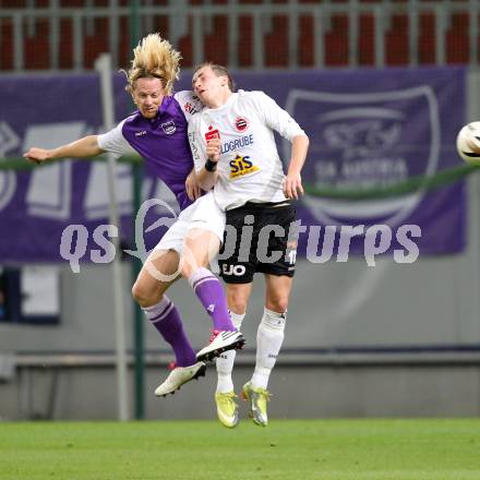 Fussball. Regionalliga. SK Austria Klagenfurt gegen ASK Voitsberg. JOhannes Isopp, (Klagenfurt), Patrick Hierzer (Voitsberg). Klagenfurt, 21.9.2010.
Foto: Kuess

---
pressefotos, pressefotografie, kuess, qs, qspictures, sport, bild, bilder, bilddatenbank