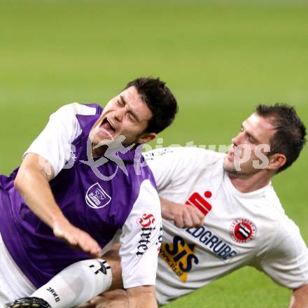 Fussball. Regionalliga. SK Austria Klagenfurt gegen ASK Voitsberg. Stephan Buergler, (Klagenfurt), Walter Eccher (Voitsberg). Klagenfurt, 21.9.2010.
Foto: Kuess

---
pressefotos, pressefotografie, kuess, qs, qspictures, sport, bild, bilder, bilddatenbank