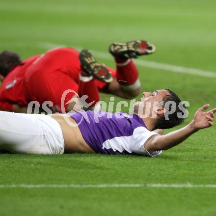 Fussball. Regionalliga. SK Austria Klagenfurt gegen ASK Voitsberg. Markus Pink,  (Klagenfurt), Markus Hiebler (Voitsberg). Klagenfurt, 21.9.2010.
Foto: Kuess

---
pressefotos, pressefotografie, kuess, qs, qspictures, sport, bild, bilder, bilddatenbank