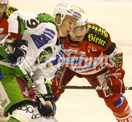 EBEL. Eishockey Bundesliga. KAC gegen HDD TILIA Olimpija Ljubljana.  SCHULLER David (KAC), RYHANEN Sami (Laibach). Klagenfurt, am 24.9.2010.
Foto: Kuess 

---
pressefotos, pressefotografie, kuess, qs, qspictures, sport, bild, bilder, bilddatenbank