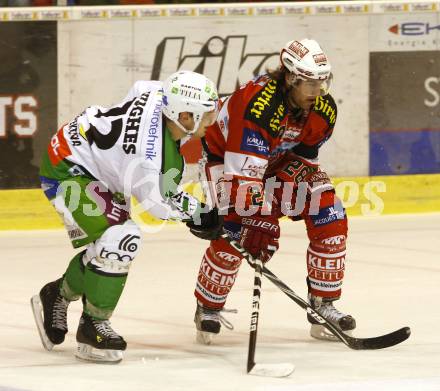 EBEL. Eishockey Bundesliga. KAC gegen HDD TILIA Olimpija Ljubljana.  SCHUMNIG Martin (KAC),  HUGHES John (Laibach). Klagenfurt, am 24.9.2010.
Foto: Kuess 

---
pressefotos, pressefotografie, kuess, qs, qspictures, sport, bild, bilder, bilddatenbank