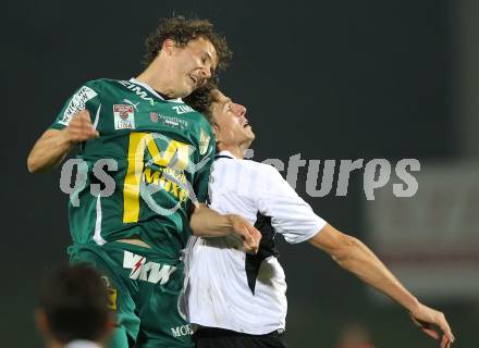 Fussball. Erste Liga. RZ Pellets WAC/St. Andrae gegen SC Austria Lustenau. Christian Falk, (WAC), Jan Zwischenbrugger (Lustenau). Wolfsberg, 24.9.2010. 
Foto: Kuess

---
pressefotos, pressefotografie, kuess, qs, qspictures, sport, bild, bilder, bilddatenbank