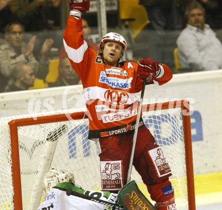 EBEL. Eishockey Bundesliga. KAC gegen HDD TILIA Olimpija Ljubljana.  Torjubel CRAIG Mike (KAC), PINTARIC Matija (Laibach). Klagenfurt, am 24.9.2010.
Foto: Kuess 

---
pressefotos, pressefotografie, kuess, qs, qspictures, sport, bild, bilder, bilddatenbank