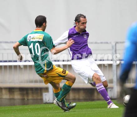 Fussball. Regionalliga. SK Austria Klagenfurt gegen Union Volksbank Voecklamarkt . Christian Prawda (Klagenfurt), Stefan Sammer (Voecklamarkt). Klagenfurt, 25.9.2010.
Foto: Kuess

---
pressefotos, pressefotografie, kuess, qs, qspictures, sport, bild, bilder, bilddatenbank