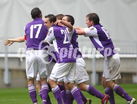 Fussball. Regionalliga. SK Austria Klagenfurt gegen Union Volksbank Voecklamarkt . Torjubel (Klagenfurt). Klagenfurt, 25.9.2010.
Foto: Kuess

---
pressefotos, pressefotografie, kuess, qs, qspictures, sport, bild, bilder, bilddatenbank