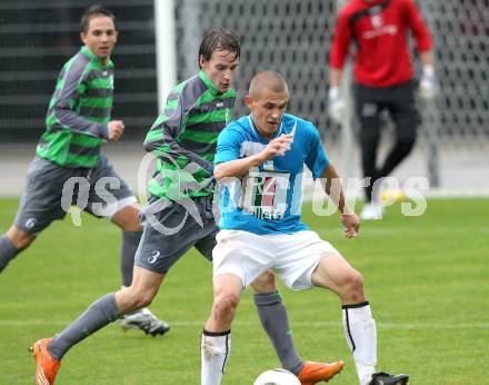 Fussball. Kaerntner Liga. FC Welzenegg gegen RZ Pellets WAC 1b. Hutter Mario (Welzenegg), Putsche Roland (WAC). Klagenfurt, 25.9.2010. 
Foto: Kuess
---
pressefotos, pressefotografie, kuess, qs, qspictures, sport, bild, bilder, bilddatenbank