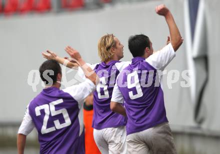 Fussball. Regionalliga. SK Austria Klagenfurt gegen Union Volksbank Voecklamarkt . Torjubel (Klagenfurt). Klagenfurt, 25.9.2010.
Foto: Kuess

---
pressefotos, pressefotografie, kuess, qs, qspictures, sport, bild, bilder, bilddatenbank