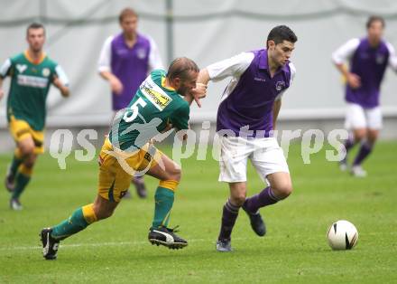 Fussball. Regionalliga. SK Austria Klagenfurt gegen Union Volksbank Voecklamarkt . Stephan Buergler (Klagenfurt), Christian Aichinger (Voecklamarkt). Klagenfurt, 25.9.2010.
Foto: Kuess

---
pressefotos, pressefotografie, kuess, qs, qspictures, sport, bild, bilder, bilddatenbank