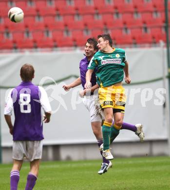 Fussball. Regionalliga. SK Austria Klagenfurt gegen Union Volksbank Voecklamarkt . Matthias Wrienz (Klagenfurt), Jozsef Peter (Voecklamarkt). Klagenfurt, 25.9.2010.
Foto: Kuess

---
pressefotos, pressefotografie, kuess, qs, qspictures, sport, bild, bilder, bilddatenbank