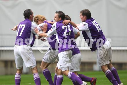 Fussball. Regionalliga. SK Austria Klagenfurt gegen Union Volksbank Voecklamarkt . Torjubel (Klagenfurt). Klagenfurt, 25.9.2010.
Foto: Kuess

---
pressefotos, pressefotografie, kuess, qs, qspictures, sport, bild, bilder, bilddatenbank