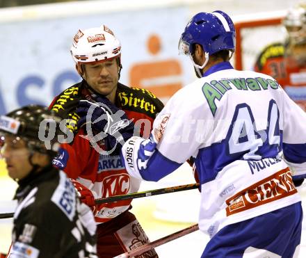 EBEL. Eishockey Bundesliga. KAC gegen KHL Medvescak Zagreb.  SHANTZ Jeffery (KAC),  MACLEAN Donald (Zagreb). Klagenfurt, am 26.9.2010.
Foto: Kuess 

---
pressefotos, pressefotografie, kuess, qs, qspictures, sport, bild, bilder, bilddatenbank