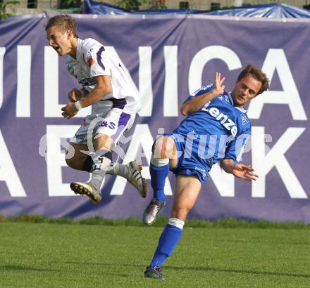 Fussball Regionalliga. SAK gegen BW Linz.  Martin Trattnig, (SAK), Arapovic Boris (Linz). Klagenfurt, 3.10.2010.
Foto: Kuess
---
pressefotos, pressefotografie, kuess, qs, qspictures, sport, bild, bilder, bilddatenbank