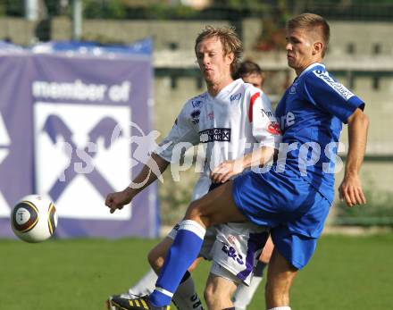 Fussball Regionalliga. SAK gegen BW Linz.  Christian Samitsch (SAK), Stefan Rabl (Linz). Klagenfurt, 3.10.2010.
Foto: Kuess
---
pressefotos, pressefotografie, kuess, qs, qspictures, sport, bild, bilder, bilddatenbank