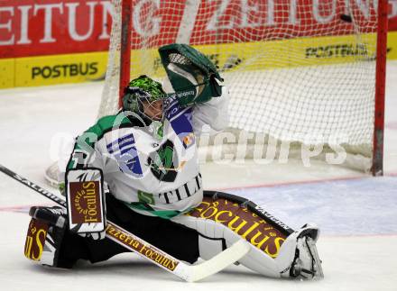 EBEL. Eishockey Bundesliga. EC Pasut VSV gegen Olimpija Ljubljana (Laibach). Matija Pintaric (Ljubljana). Villach, am 8.10.2010.
Foto: Kuess 


---
pressefotos, pressefotografie, kuess, qs, qspictures, sport, bild, bilder, bilddatenbank