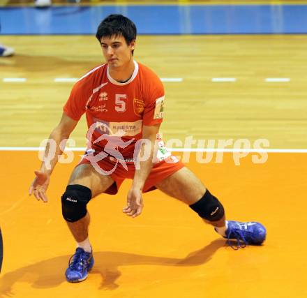 Volleyball. Aich/Dob gegen ACH Bled. Jure Ivartnik (Aich). Prevalje, 9.10.2010.
Foto: Kuess
---
pressefotos, pressefotografie, kuess, qs, qspictures, sport, bild, bilder, bilddatenbank