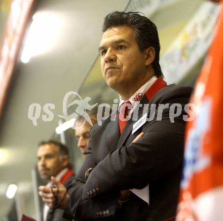 EBEL. Eishockey Bundesliga. KAC gegen HK Acroni Jesenice. Trainer Manny Viveiros (KAC). Klagenfurt, am 10.10.2010.
Foto: Kuess 

---
pressefotos, pressefotografie, kuess, qs, qspictures, sport, bild, bilder, bilddatenbank