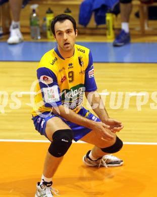 Volleyball. Aich/Dob gegen ACH Bled. Andrej Grut (Aich). Prevalje, 9.10.2010.
Foto: Kuess
---
pressefotos, pressefotografie, kuess, qs, qspictures, sport, bild, bilder, bilddatenbank