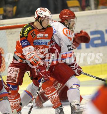 EBEL. Eishockey Bundesliga. KAC gegen HK Acroni Jesenice. Paul Schellander,  (KAC), Tomi Hafner (Jesenice). Klagenfurt, am 10.10.2010.
Foto: Kuess 

---
pressefotos, pressefotografie, kuess, qs, qspictures, sport, bild, bilder, bilddatenbank