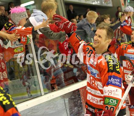 EBEL. Eishockey Bundesliga. KAC gegen HK Acroni Jesenice. Mike Craig (KAC). Klagenfurt, am 10.10.2010.
Foto: Kuess 

---
pressefotos, pressefotografie, kuess, qs, qspictures, sport, bild, bilder, bilddatenbank