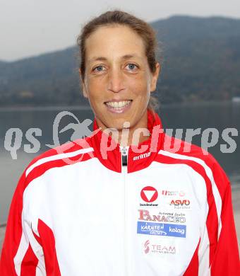 Rudern. Ruder Weltmeisterschaft in Neuseeland. Verabschiedung WM Teilnehmer. Michaela Taupe-Traer. Klagenfurt, am 13.10.2010.
Foto: Kuess
---
pressefotos, pressefotografie, kuess, qs, qspictures, sport, bild, bilder, bilddatenbank