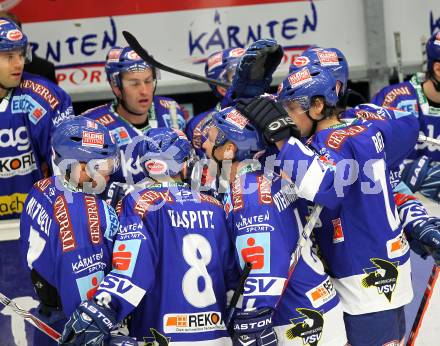 EBEL. Eishockey Bundesliga. EC Pasut VSV gegen EV Vienna Capitals.  Torjubel VSV. Villach, am 15.10.2010.
Foto: Kuess 


---
pressefotos, pressefotografie, kuess, qs, qspictures, sport, bild, bilder, bilddatenbank